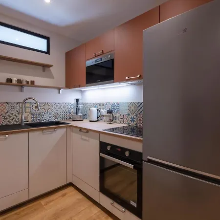 Christoph Colomb By Interhome Apartment Hyères
