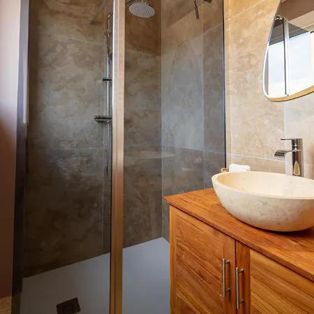 Christoph Colomb By Interhome * Hyères