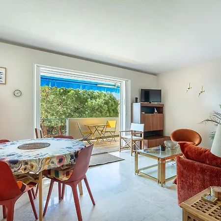 Apartment Christoph Colomb By Interhome *